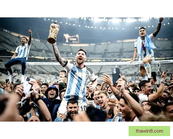 从贝利到梅西盘点足球各时代历史第一人全纪录权威解析与时代对照